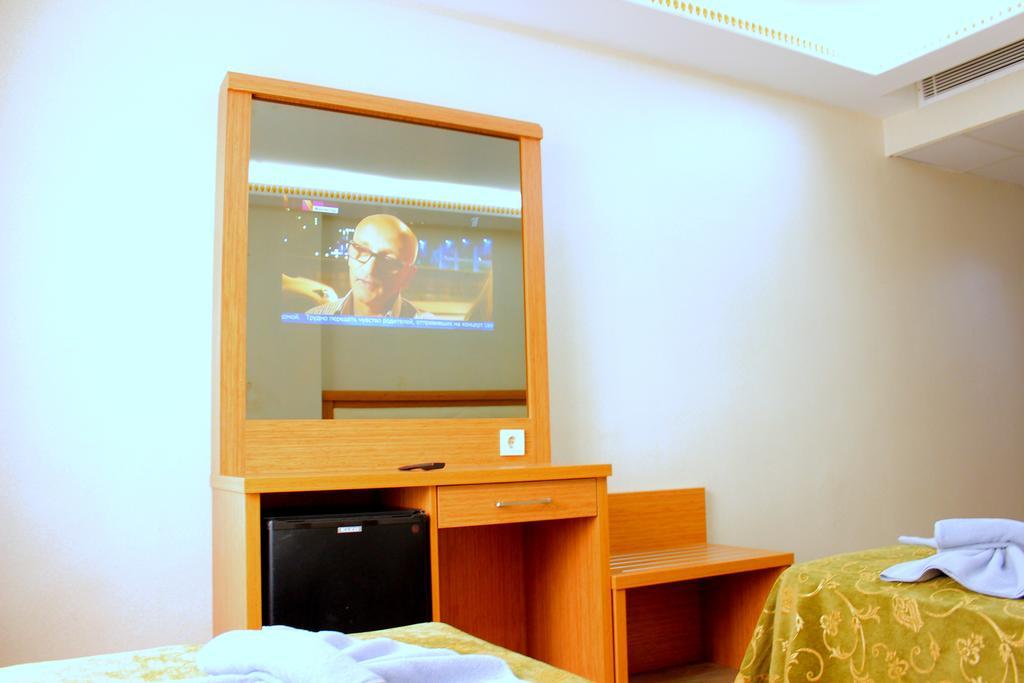 Hotel Buyuk Paris Istambul Extérieur photo